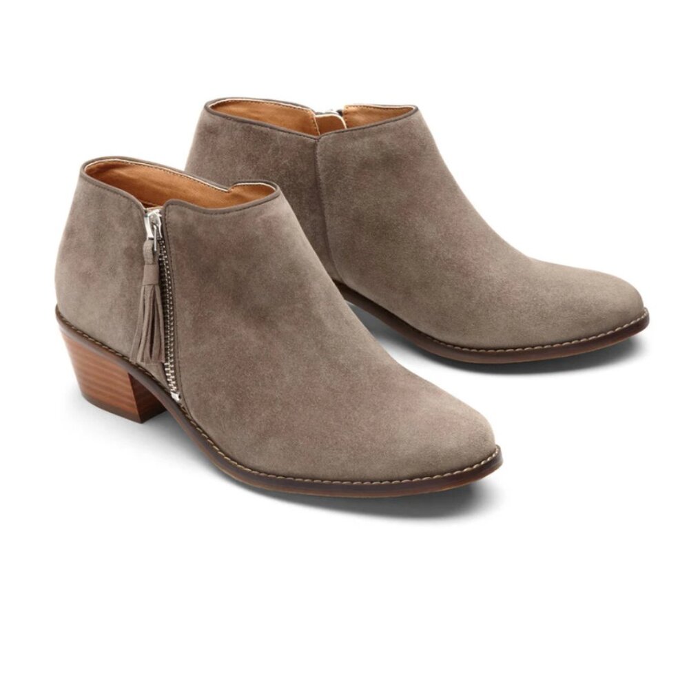 Vionic Serena Ankle Boot in Greige